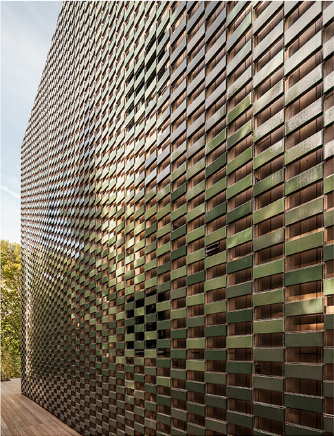 TR House